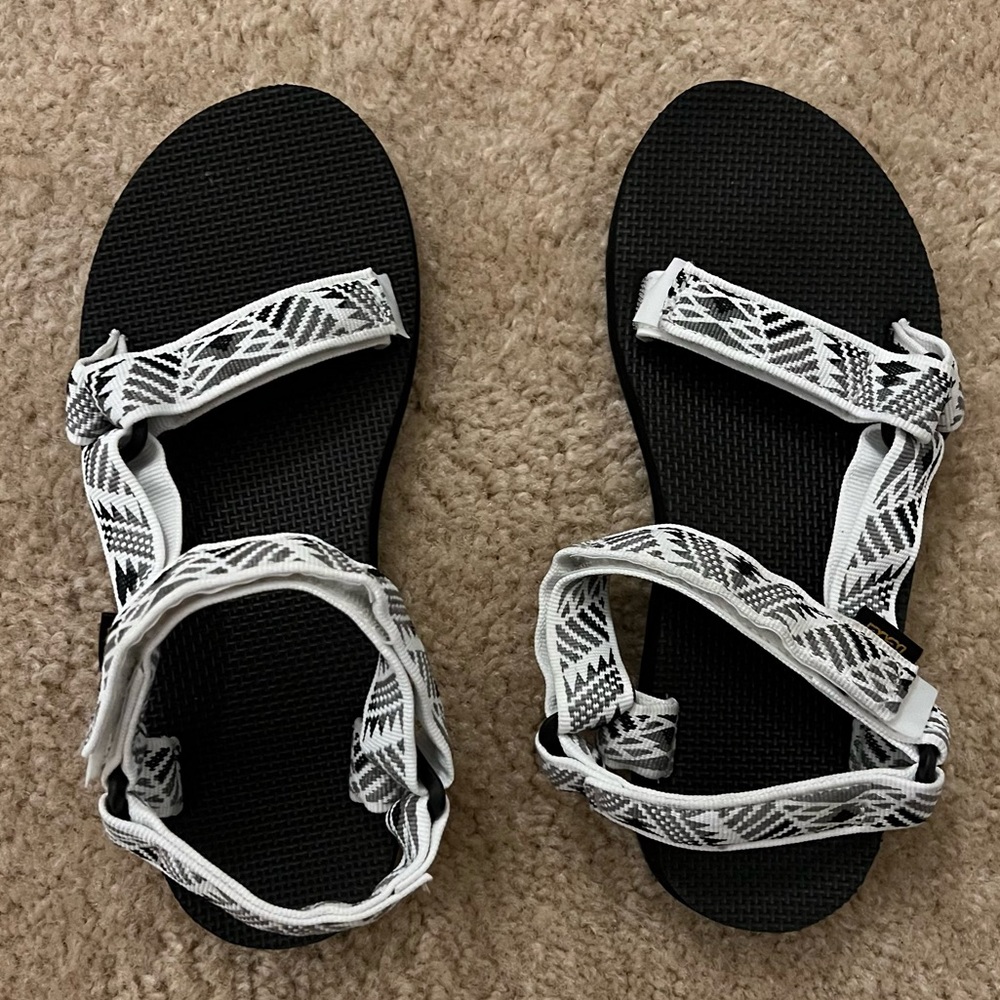Teva Sandals - Size 8